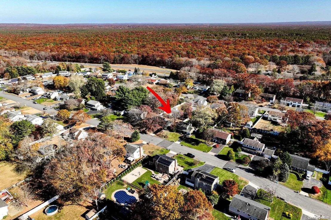 Photo of 19 Cedar Ridge Drive