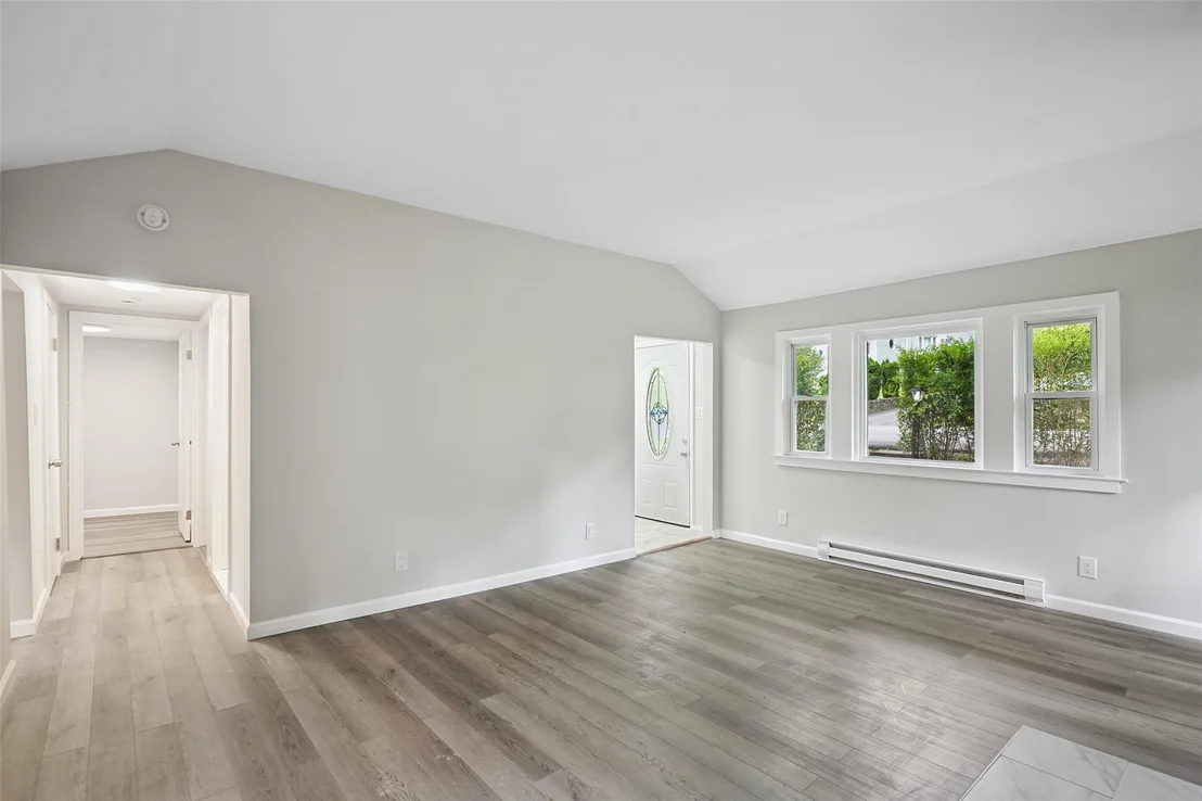 Photo of 45 Juniper Drive