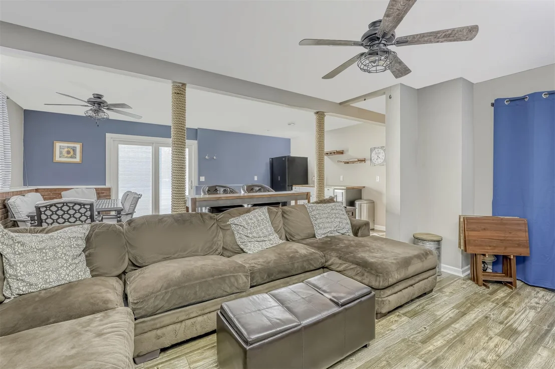 Photo of 9 Ackerman Avenue
