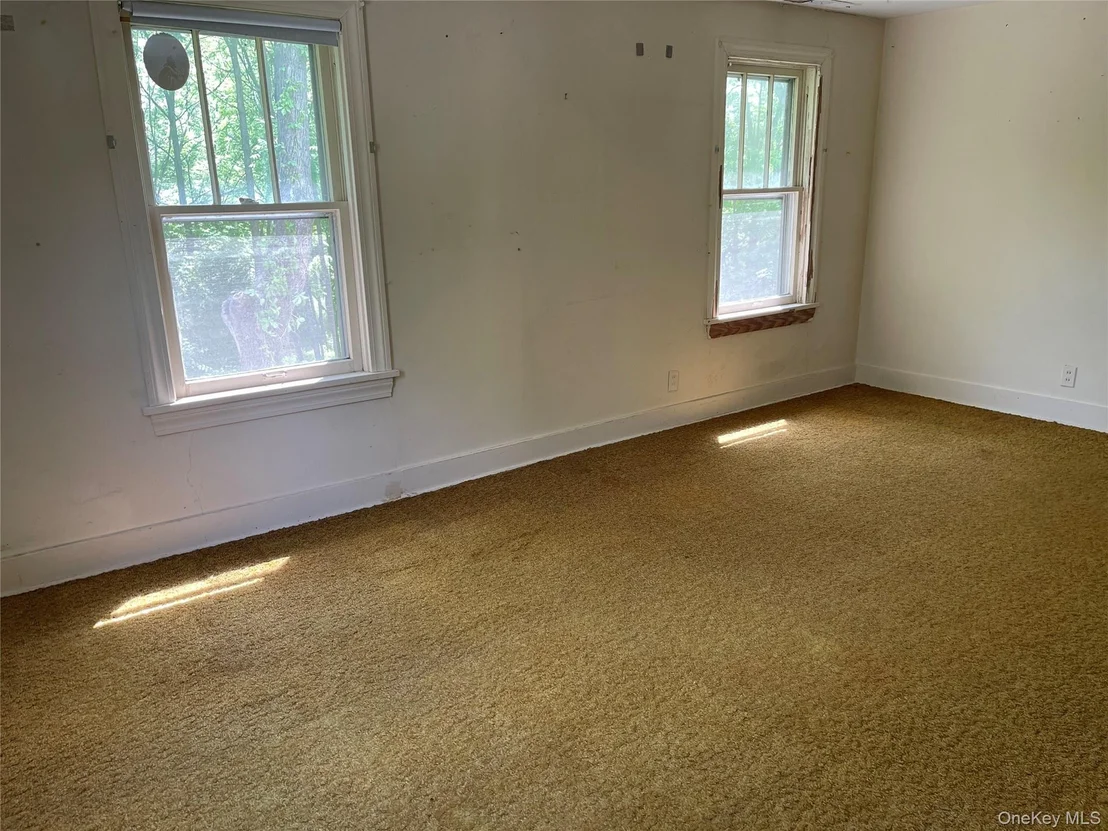 Photo of 2228 State Route 203