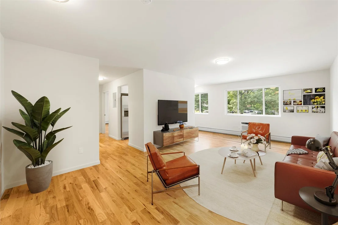 Photo of Unit 3M at 3 Woods End Circle