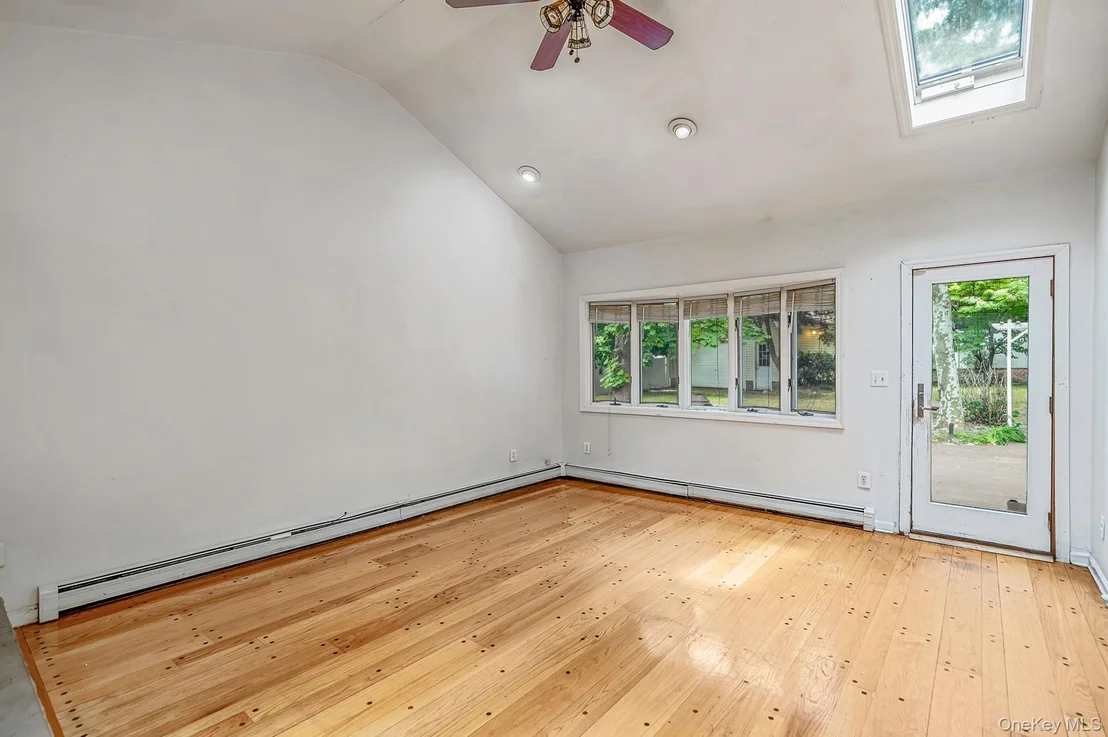 Photo of 61 Ledgewood Drive