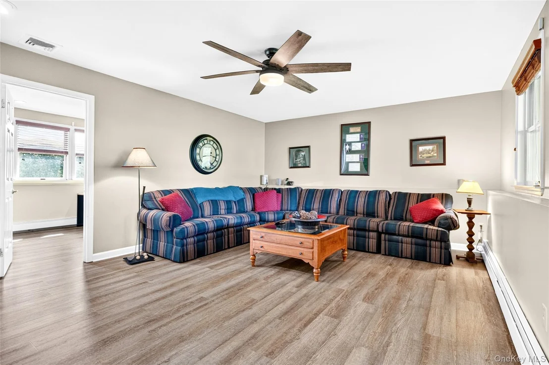 Photo of 59 Walter Drive