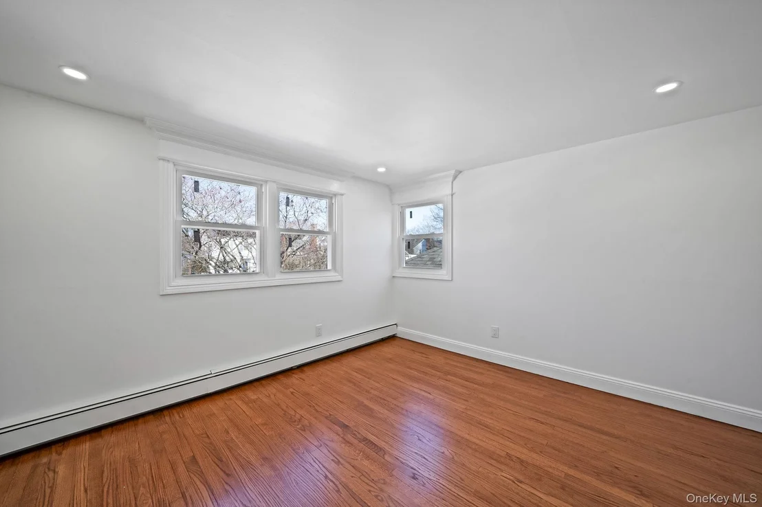 Photo of 420 Devonshire Road