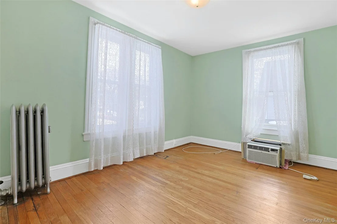 Photo of 9 Clinton Place