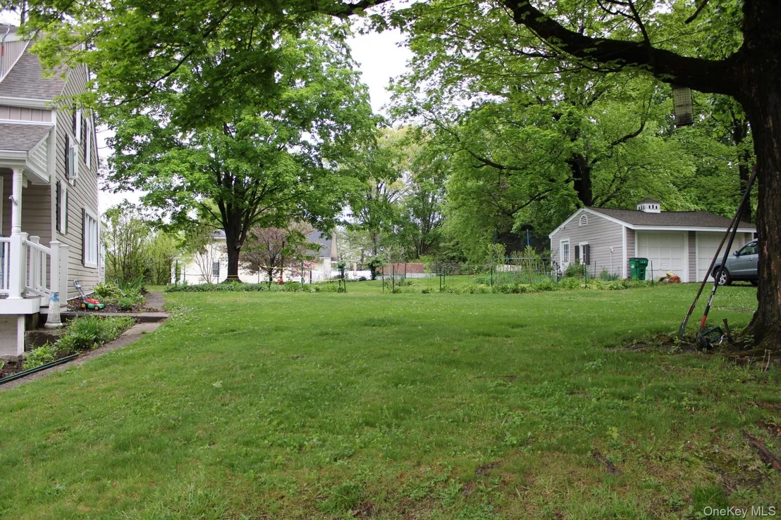 Photo of 21 Overlook Road