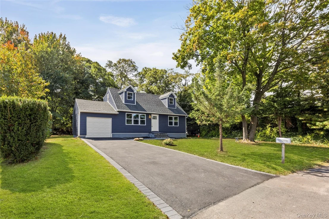 Photo of 24 Laura Drive