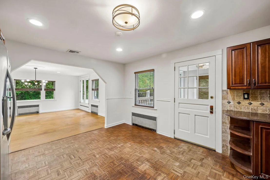 Photo of 40 Timberpoint Drive