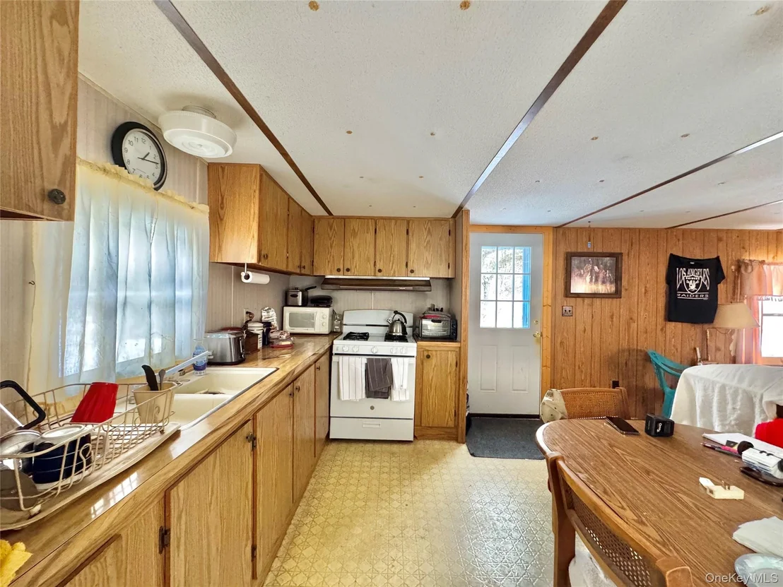 Photo of 95 Pine Tree Lane
