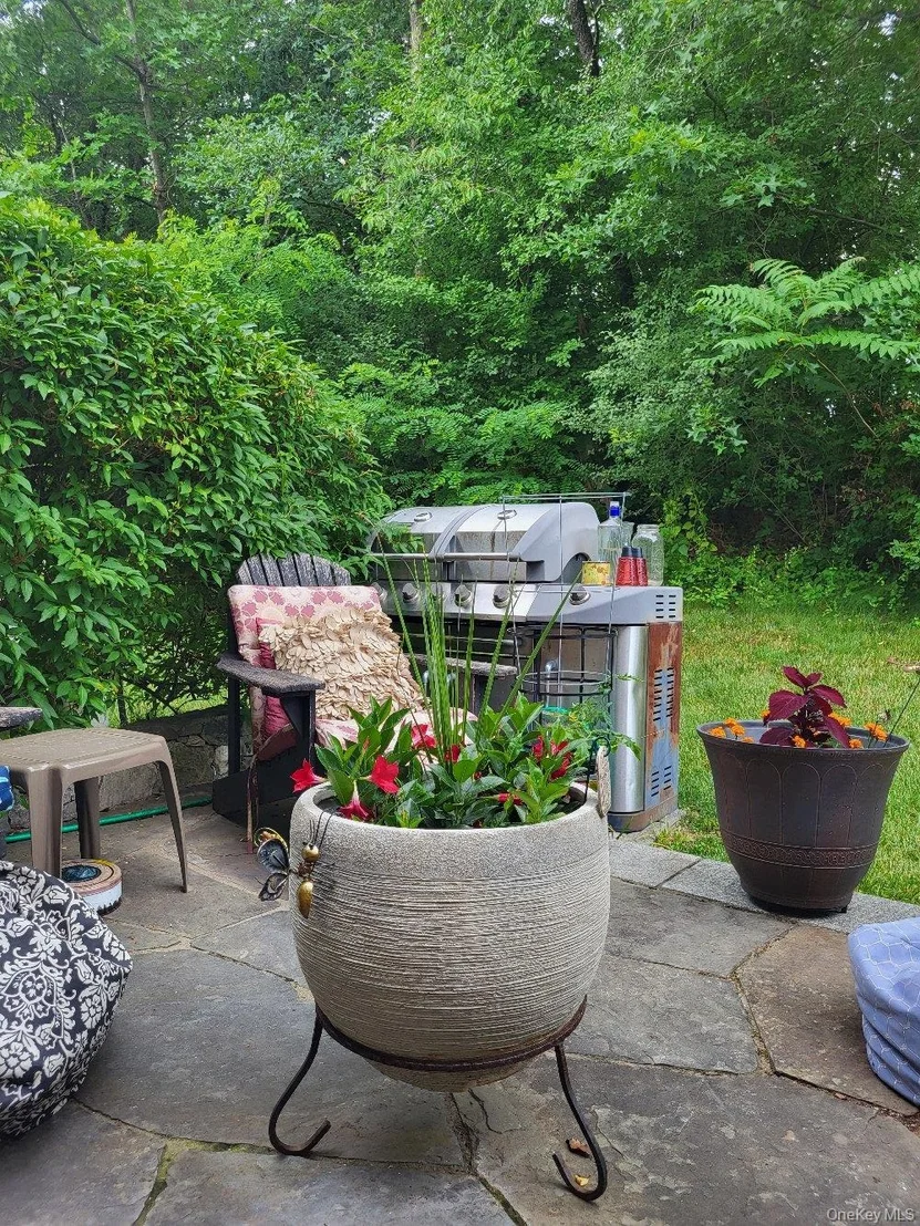 Photo of 1604 Pondview Loop