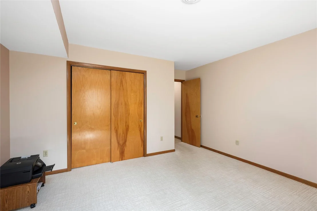Photo of 23 Stoutenburgh Drive