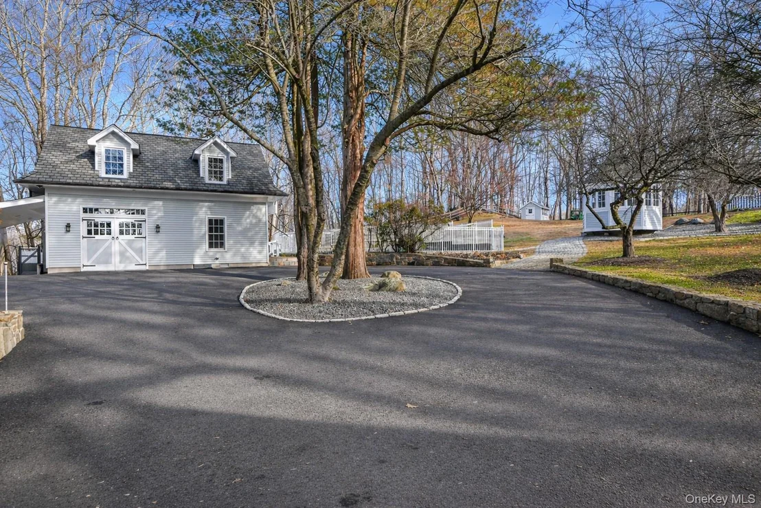 Photo of 320 Illington Road