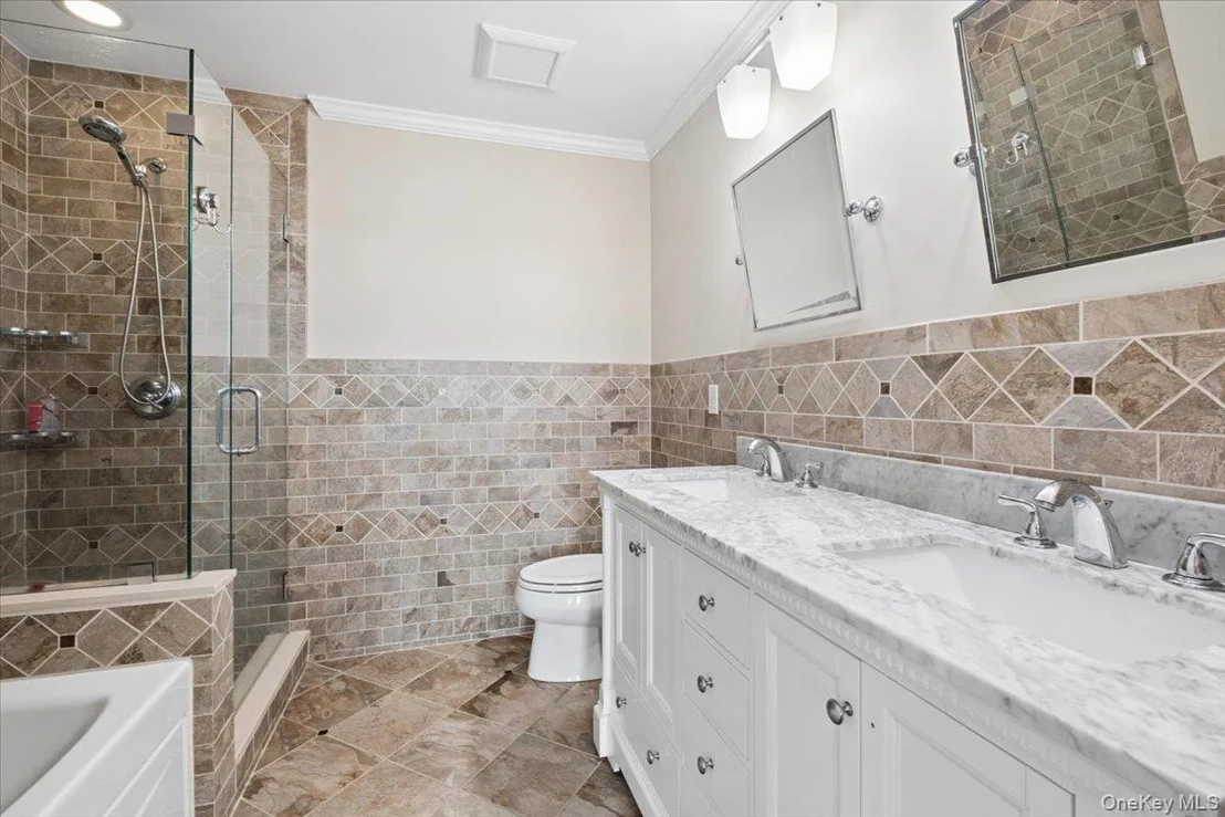 Photo of 225 Waterside Close