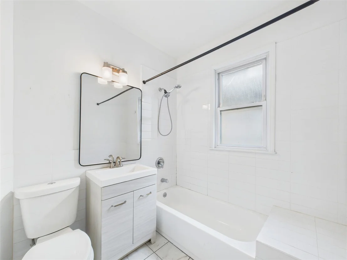 Photo of 102 Carroll Street