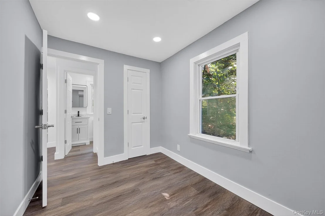 Photo of 28 Red Brook Road