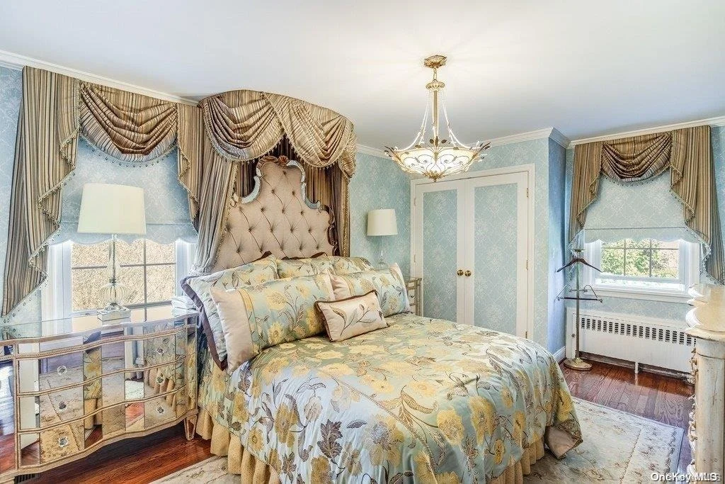 Photo of 15 Rowe Avenue