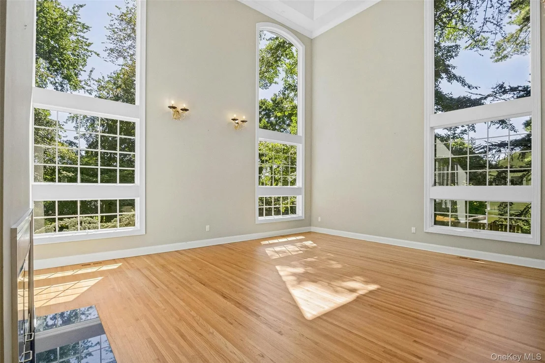 Photo of 25 Riverview Road