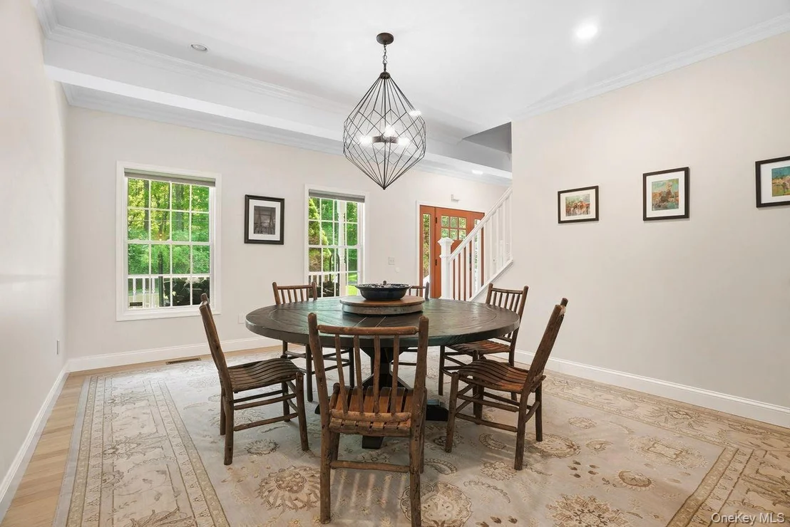 Photo of 882 Kipling Drive