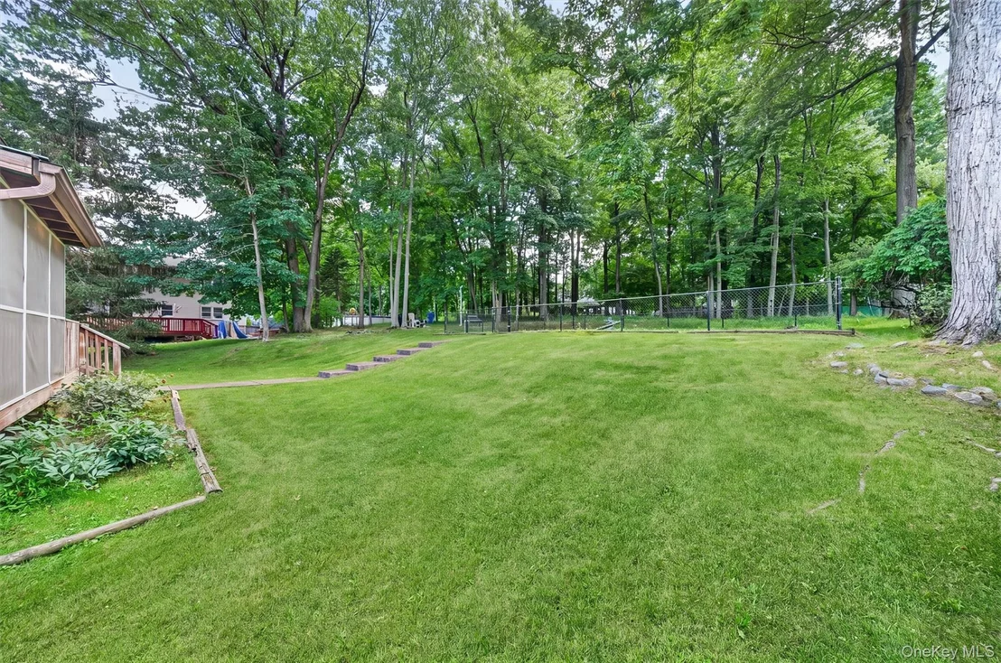 Photo of 33 Winchester Drive