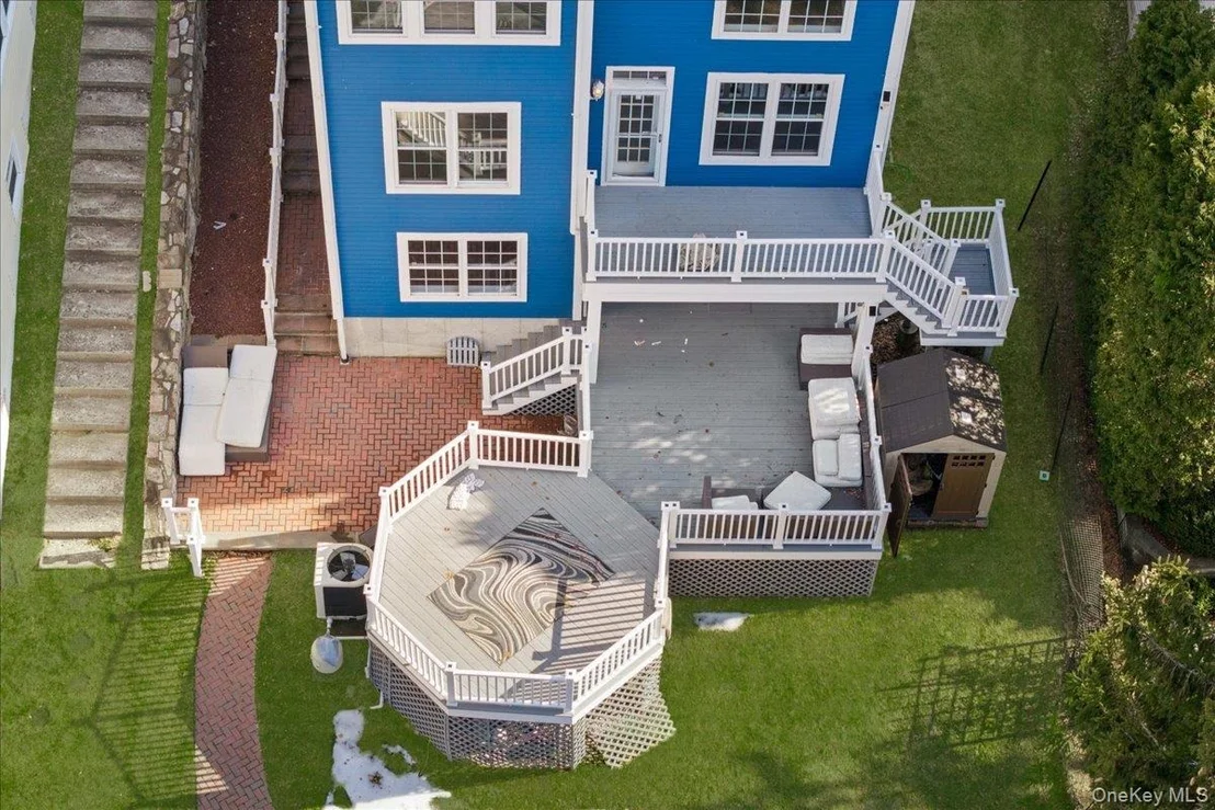 Photo of 192 Benefield Boulevard