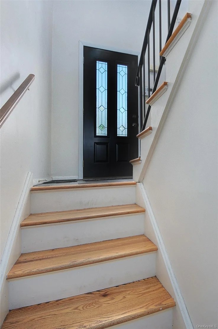 Photo of 554 High Street