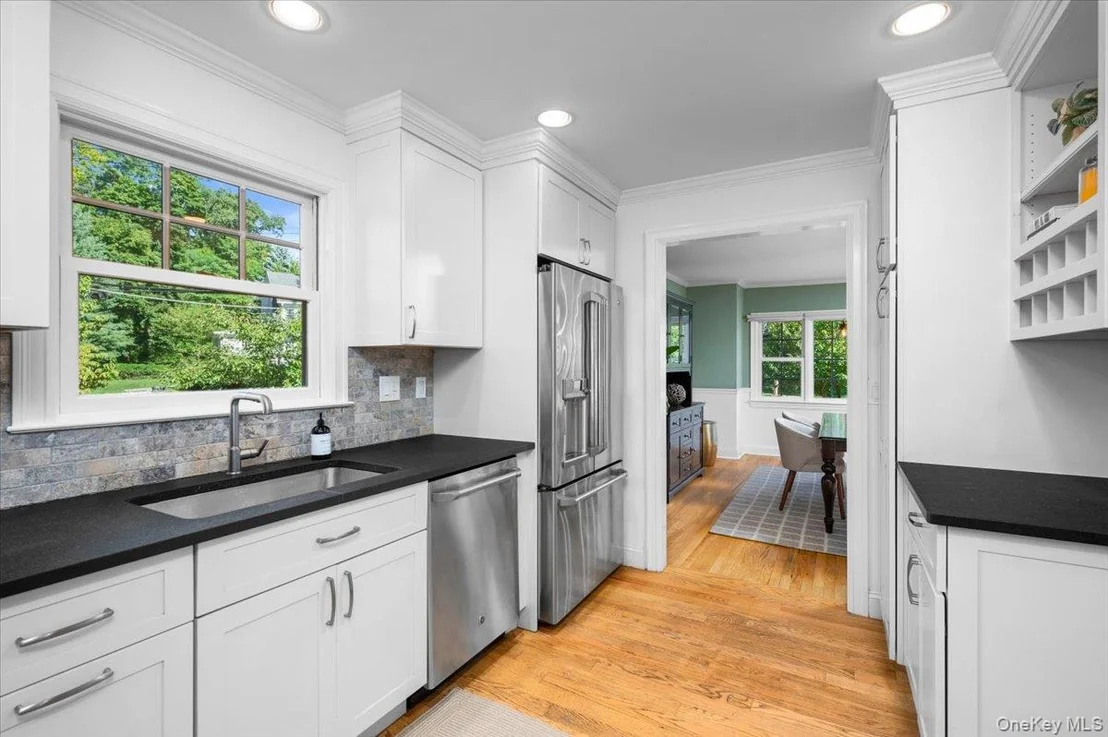 Photo of 127 Harmon Avenue