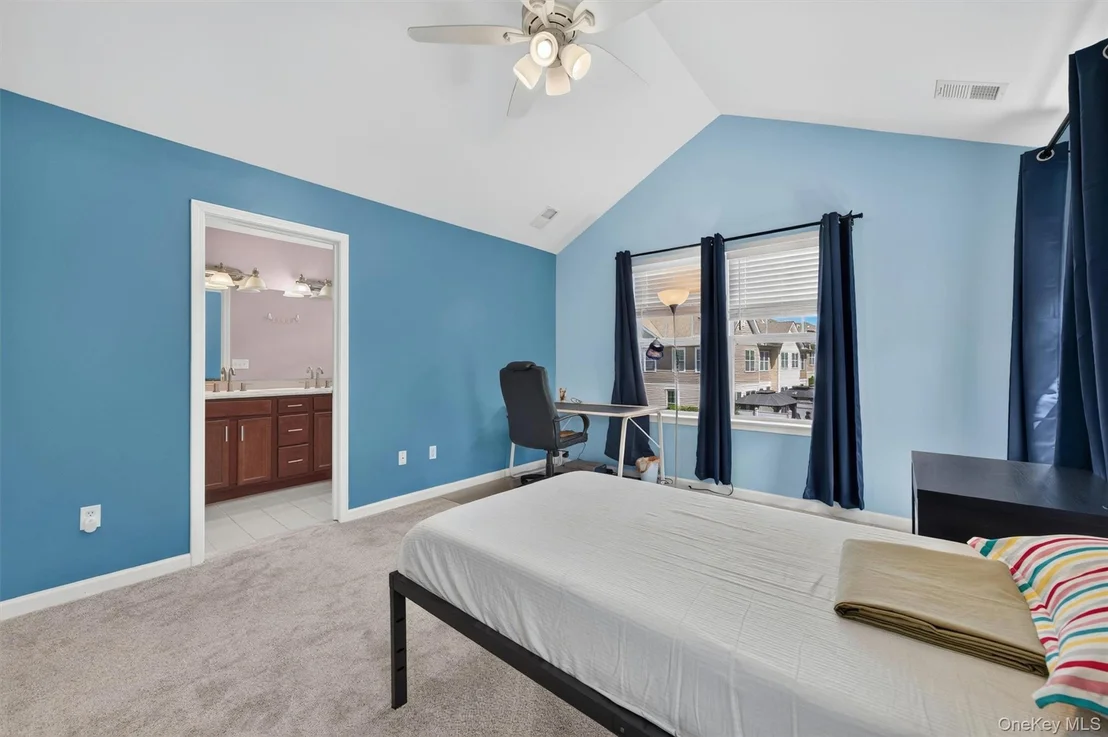 Photo of 37 Meadow View Drive