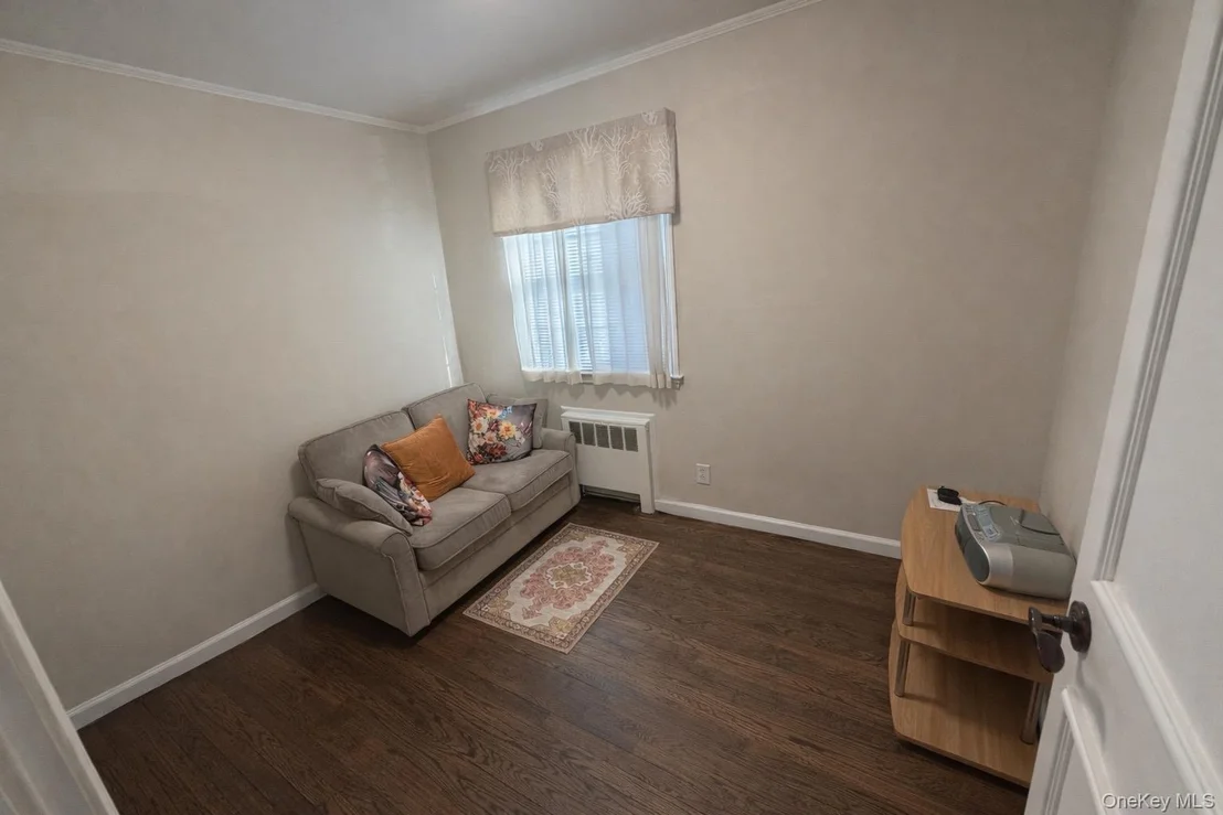 Photo of 892 Lilac Drive