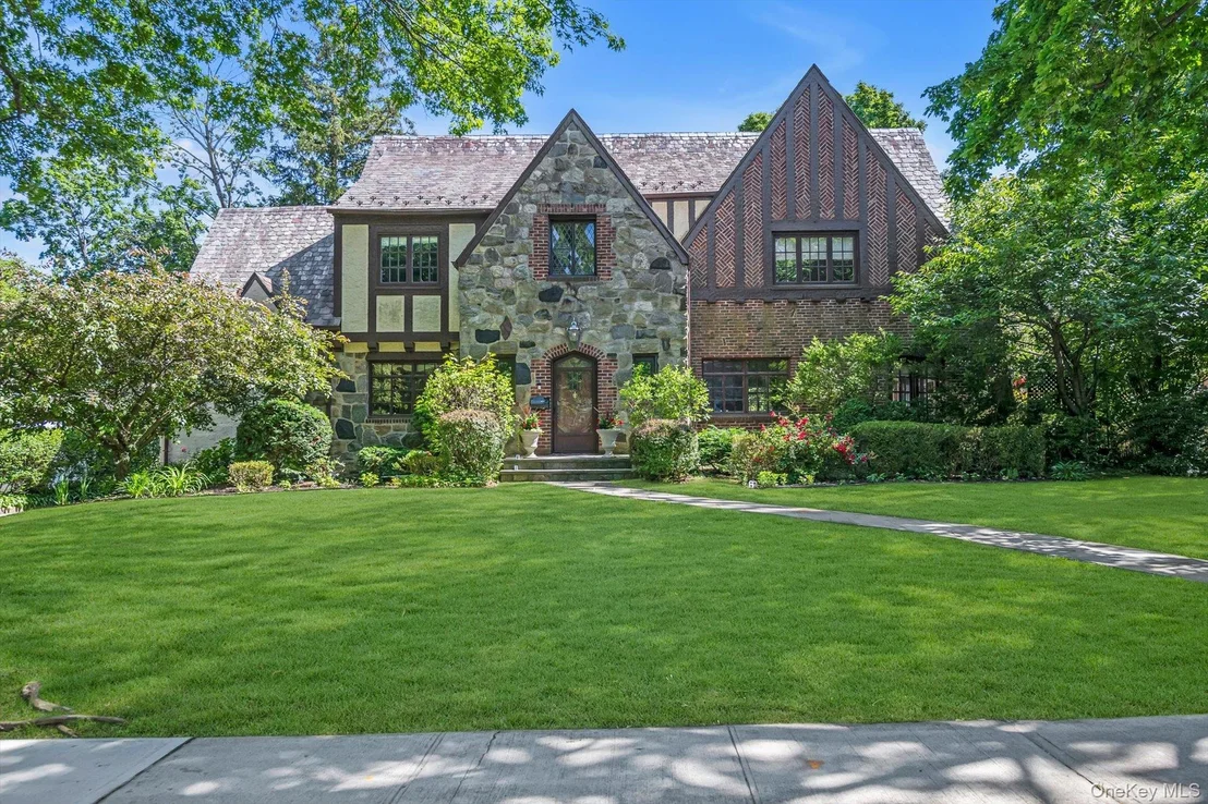 Photo of 68 Beverly Road