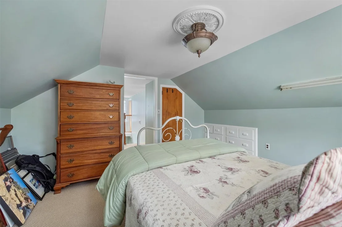 Photo of 7 Wilson Boulevard
