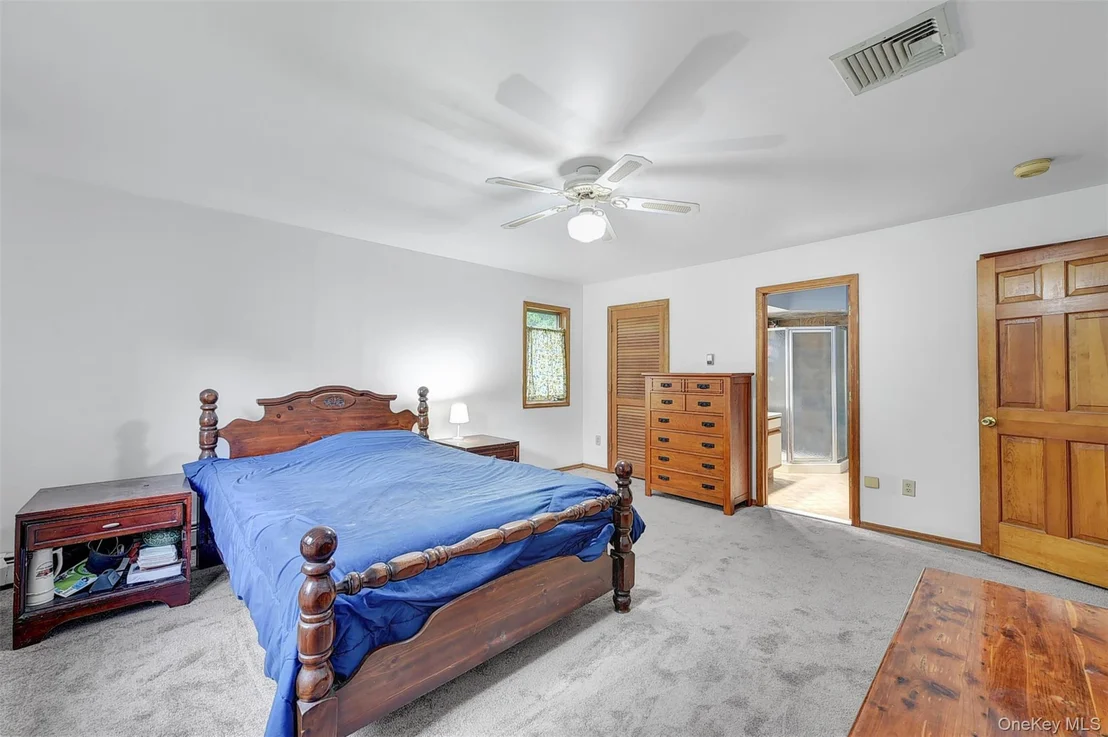 Photo of 243 Hill Road