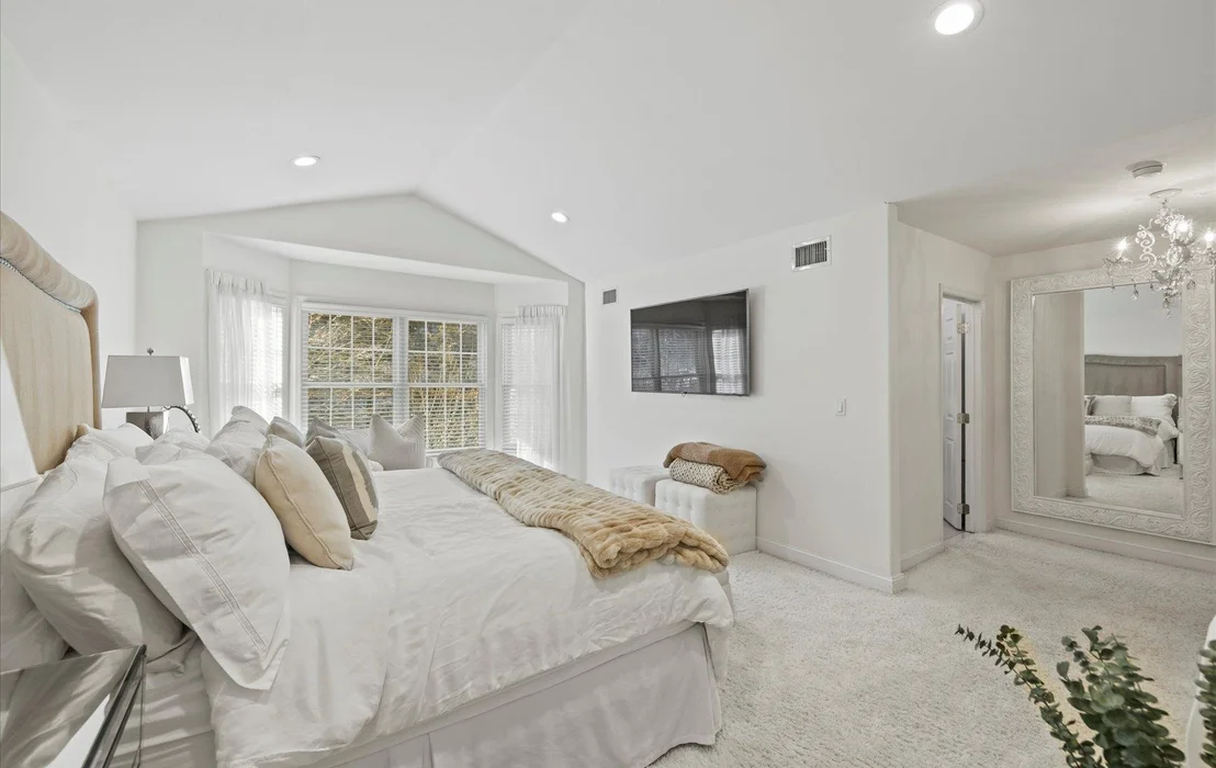 Photo of 98 Sagamore Drive
