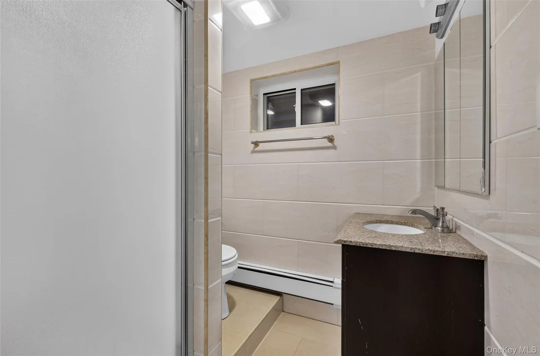 Photo of 46-19 Iris Lane