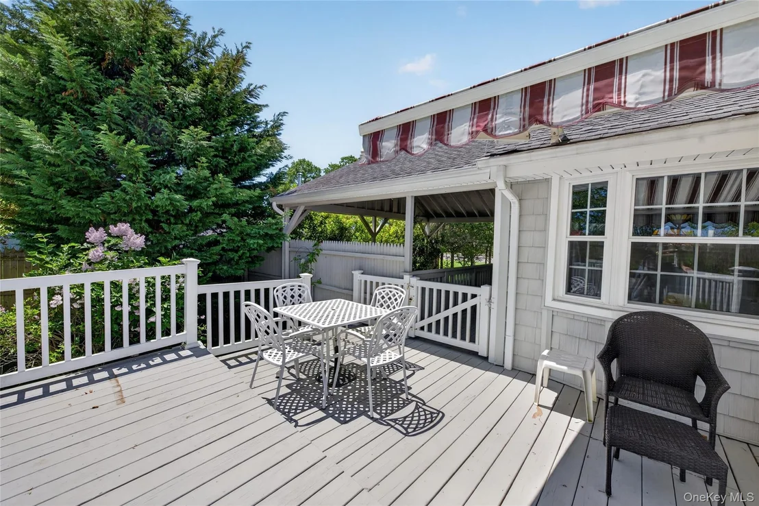 Photo of 203 Lyman Road