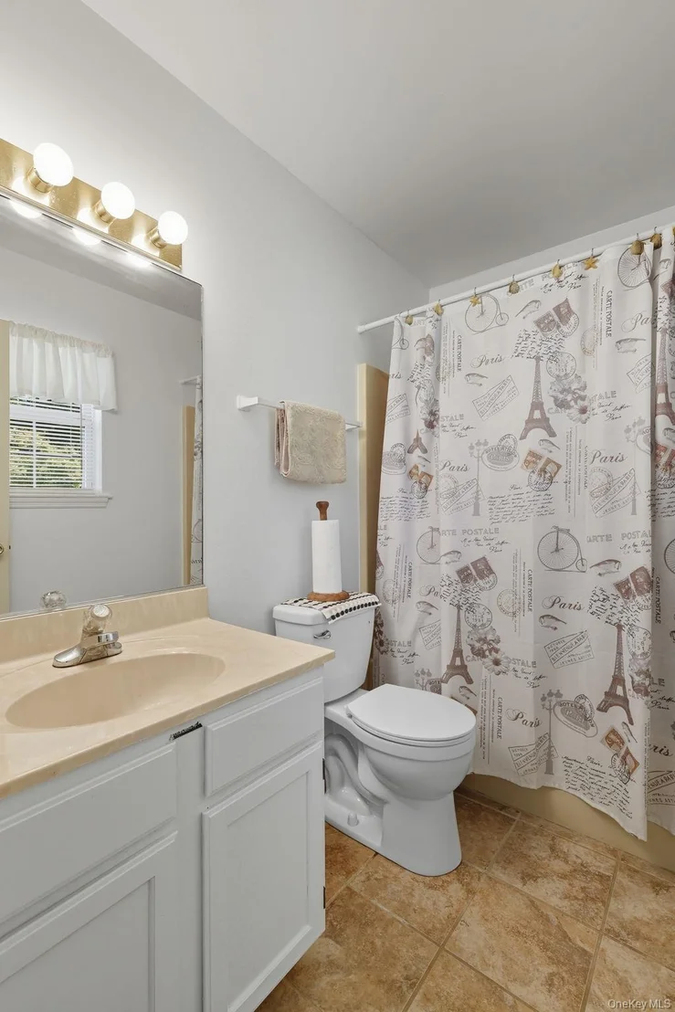 Photo of 19 Hawk Lane