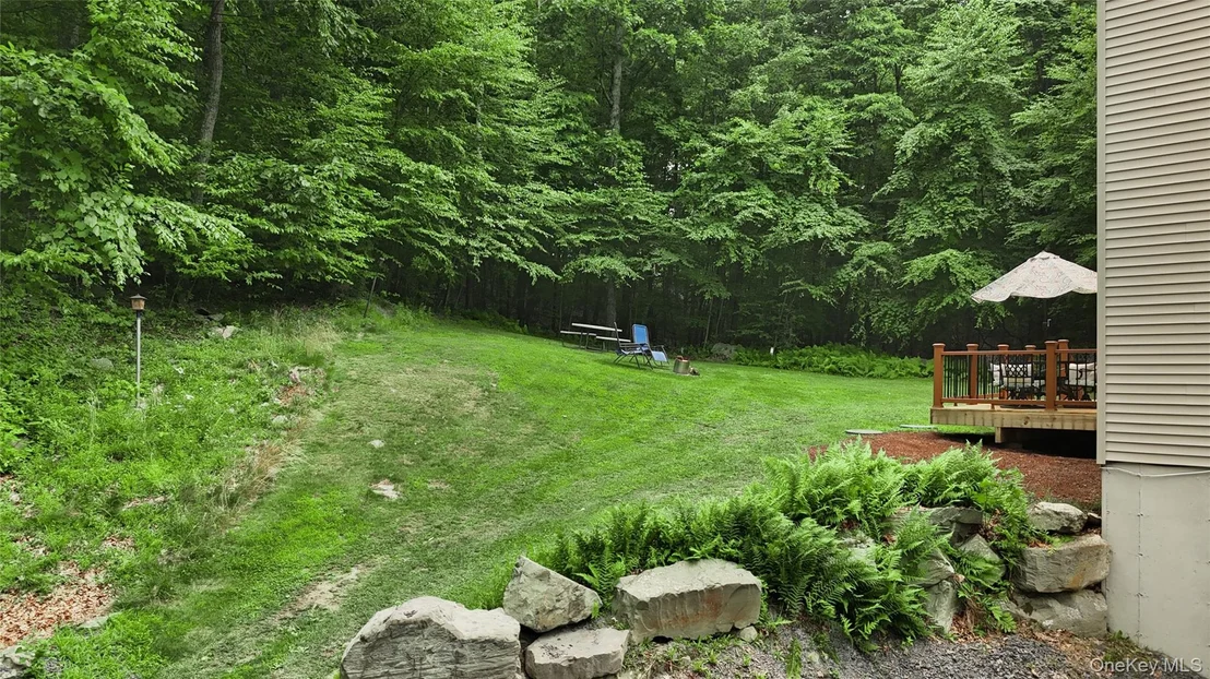 Photo of 320 White Bridge Road
