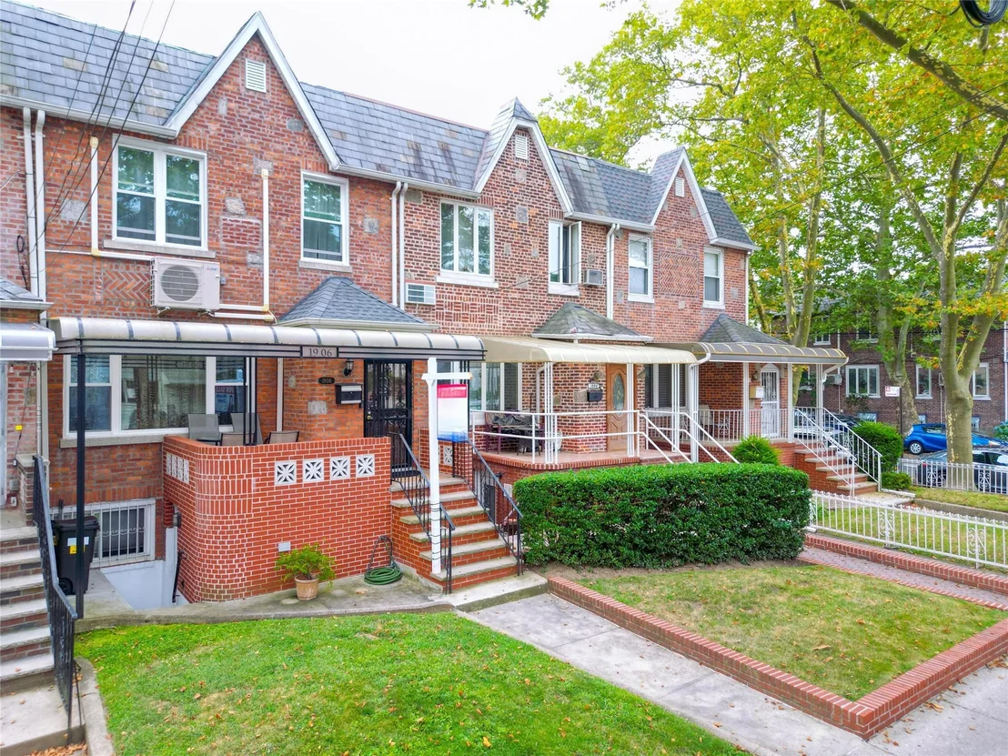 Photo of 1906 Avenue X