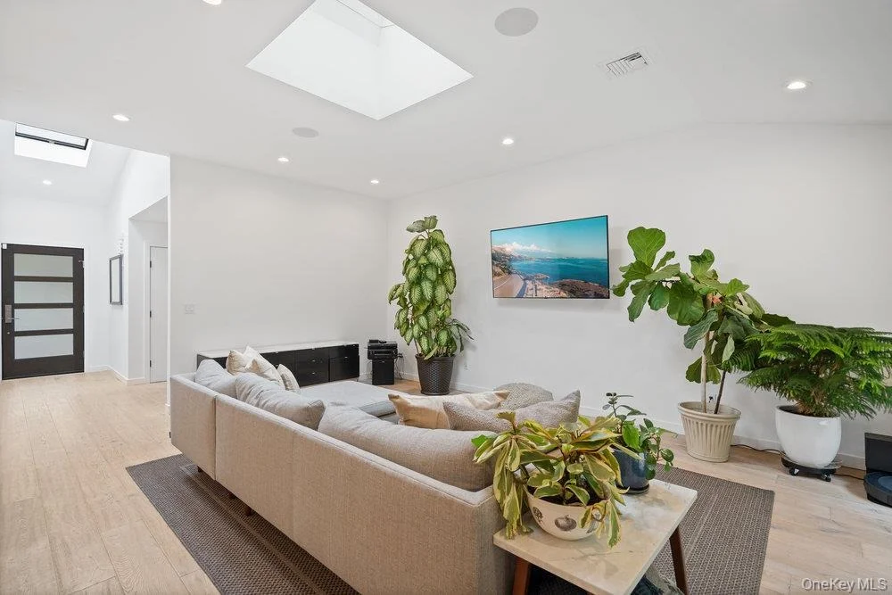 Photo of 17 Newport Drive