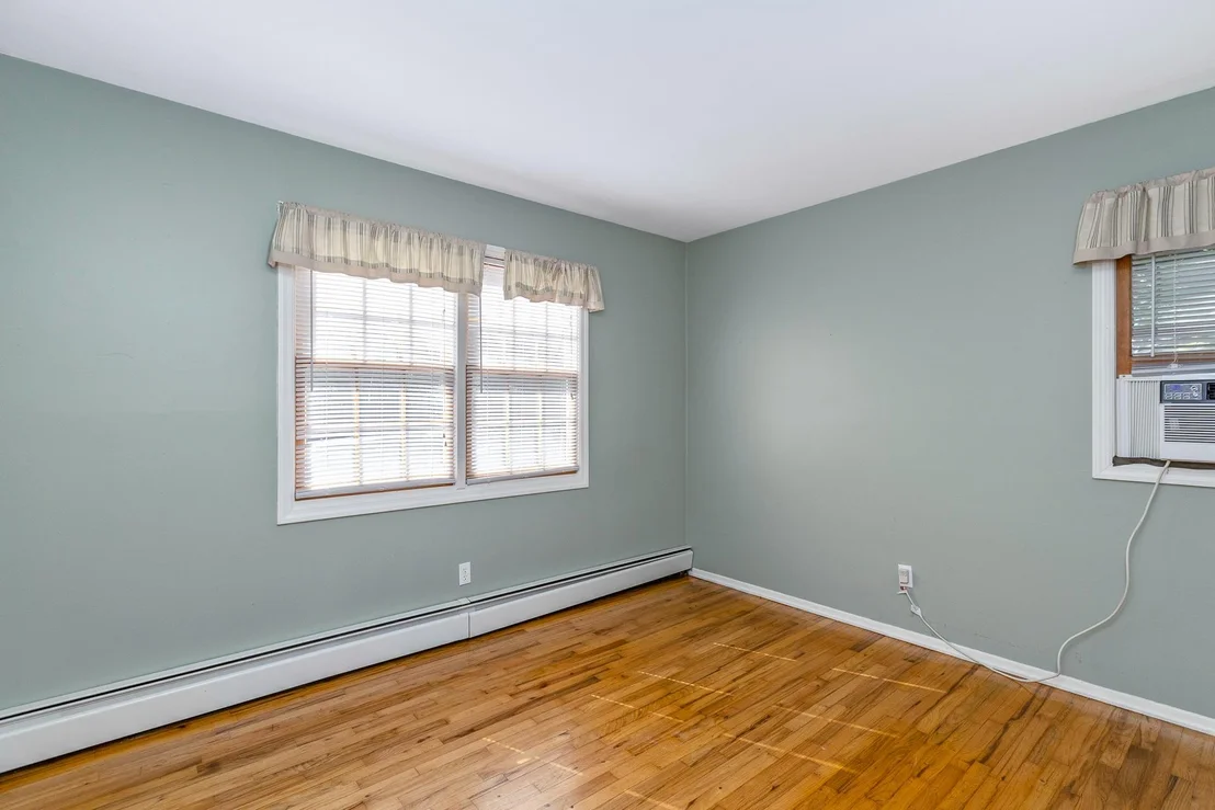 Photo of 23 4th Street