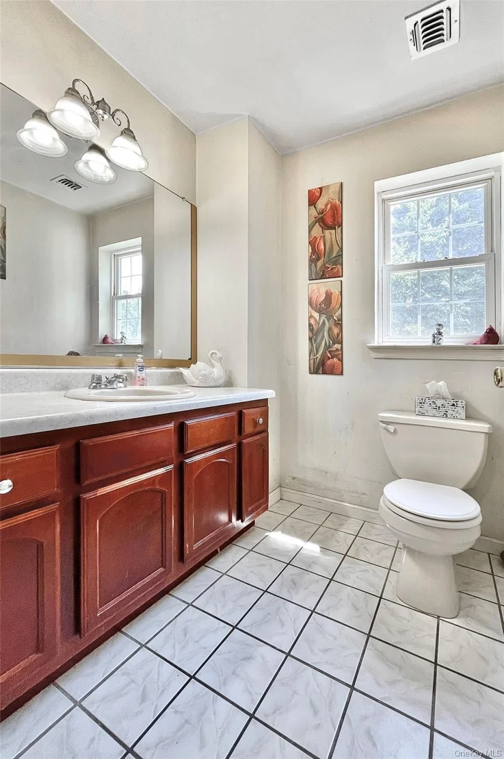 Photo of 7 Frances Lane