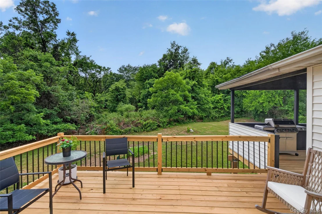 Photo of 140 Rabbit Run Road