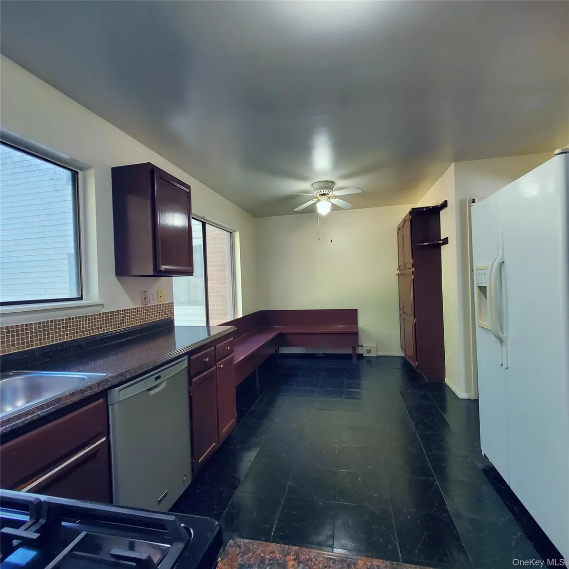 Photo of Unit 32 at 3 Hook Road