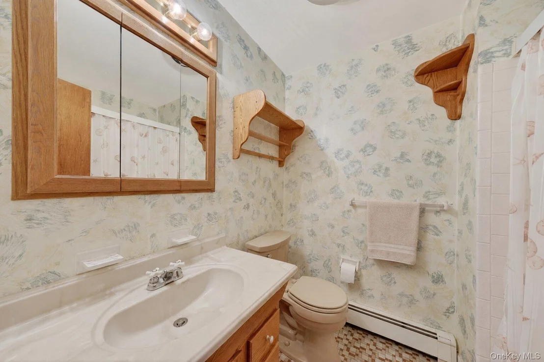 Photo of 2 Gary Place