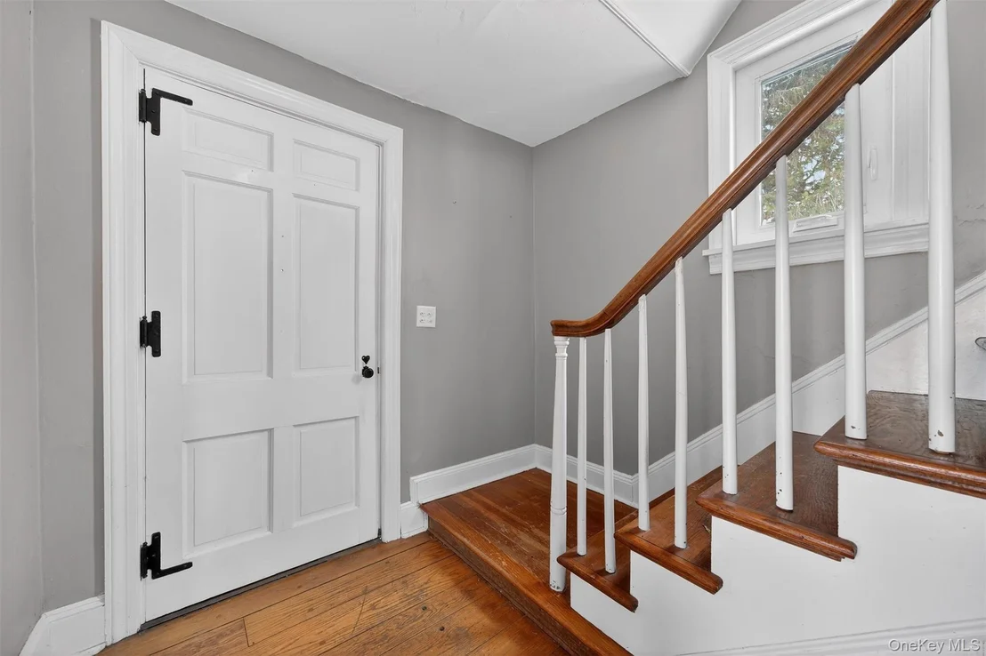 Photo of 74 Onderdonk Road