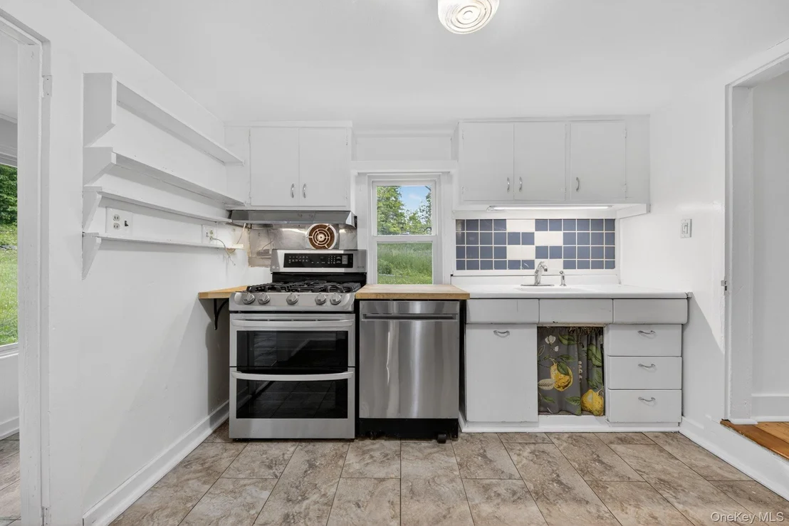Photo of 26 Fishkill Road