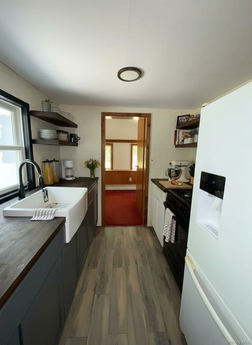 Photo of 25 Gloria Trail