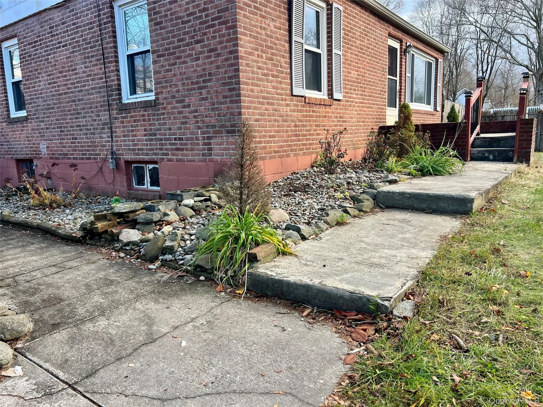 Photo of 3 Davis Road