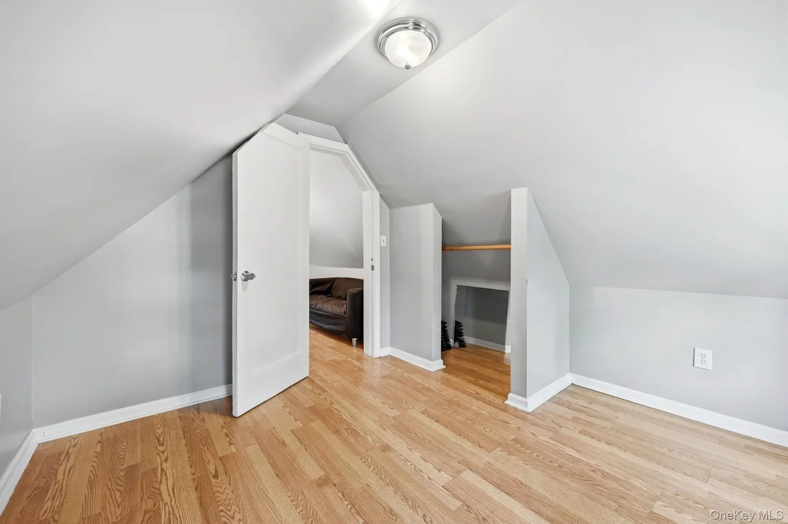 Photo of 4000 Pratt Avenue