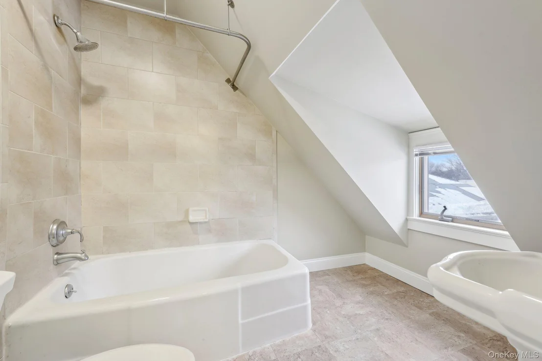 Photo of 125 Smith Avenue