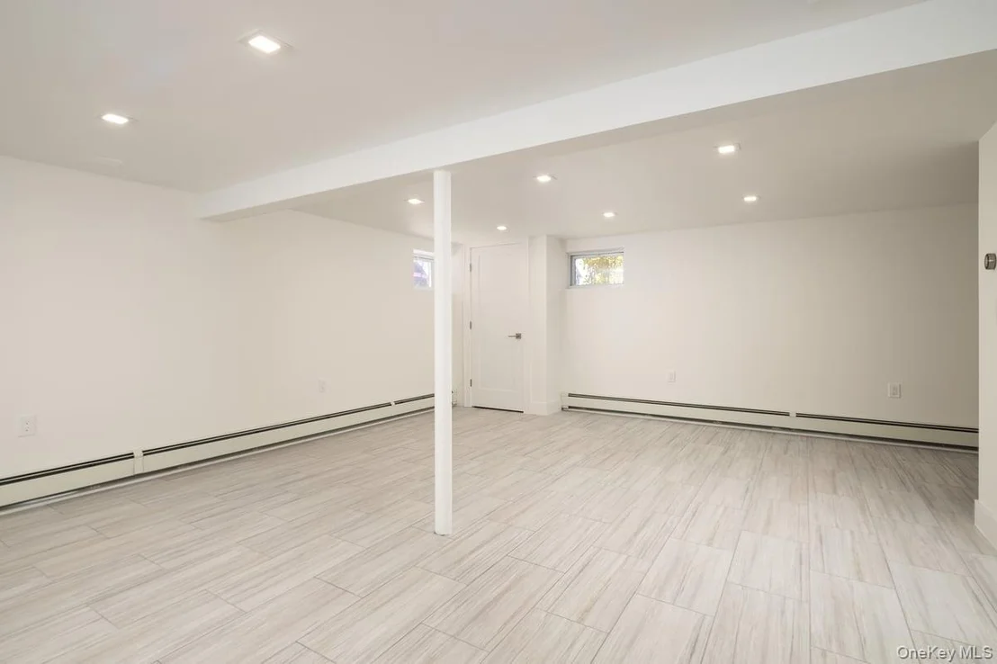 Photo of 100 Byron Road